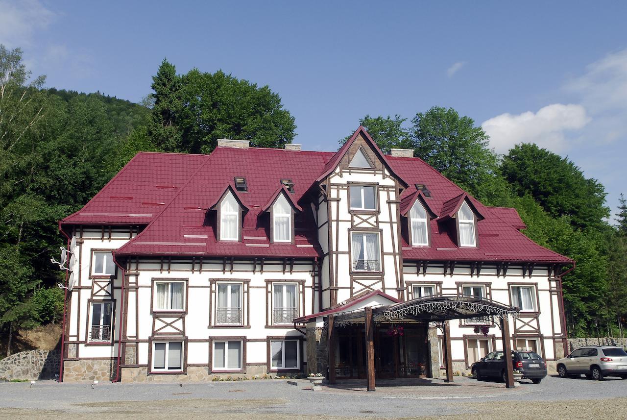 Zolota Forel Hotel *